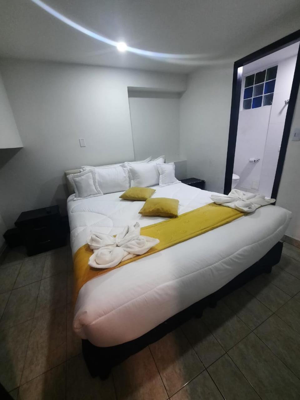 Hotel Zafiro Boutique โบโกตา ภายนอก รูปภาพ