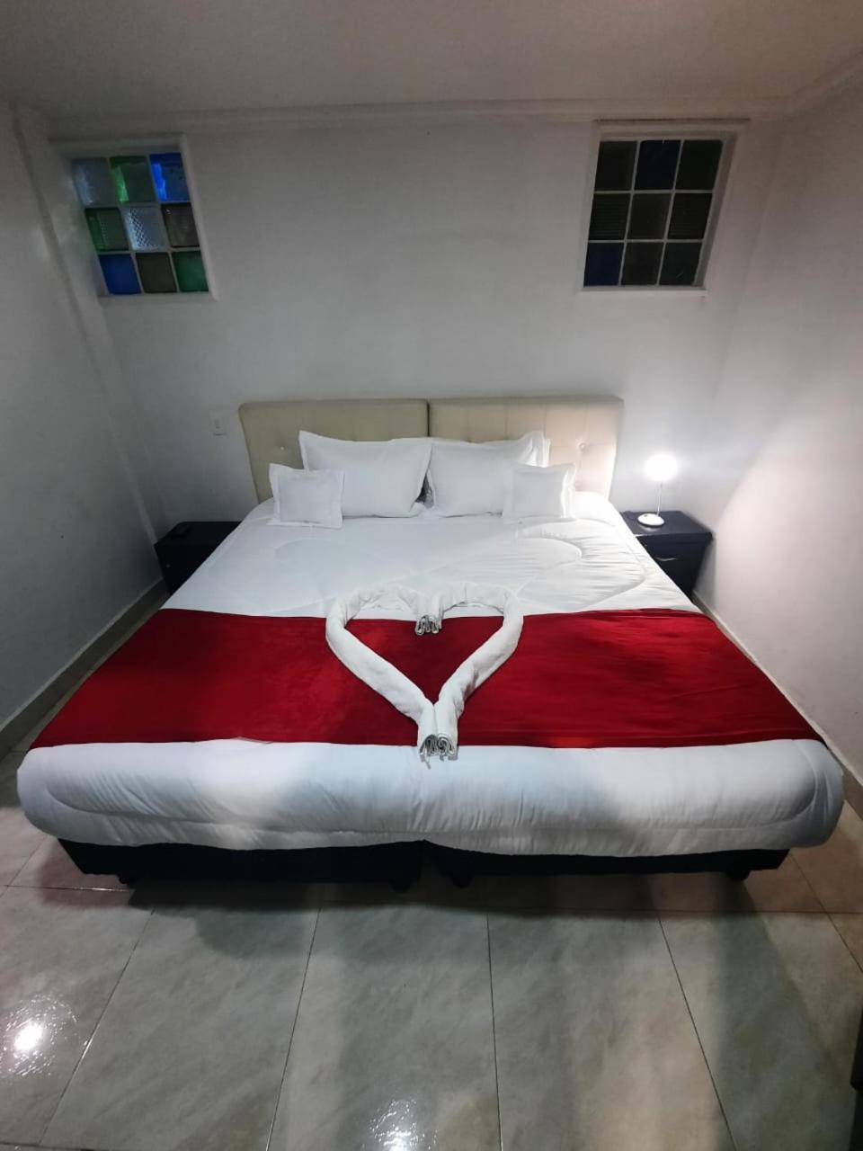 Hotel Zafiro Boutique โบโกตา ภายนอก รูปภาพ