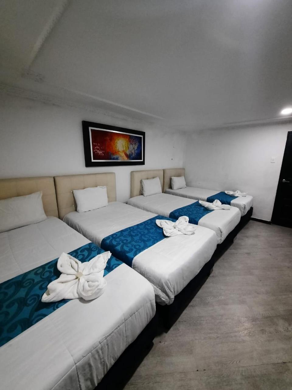 Hotel Zafiro Boutique โบโกตา ภายนอก รูปภาพ